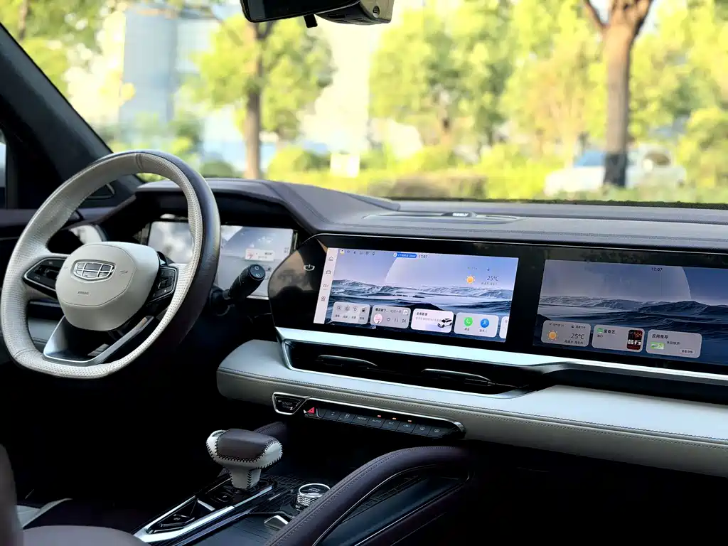 Geely Xingyue L — миниатюра 6