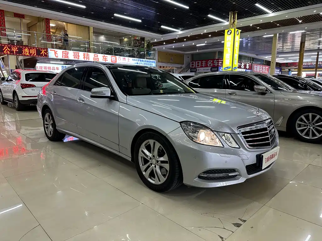 Mercedes-Benz E-Class — миниатюра 3