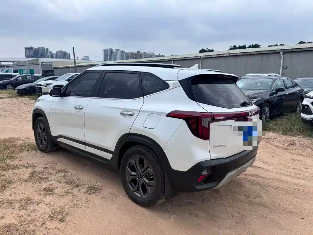 Kia Seltos — миниатюра 11