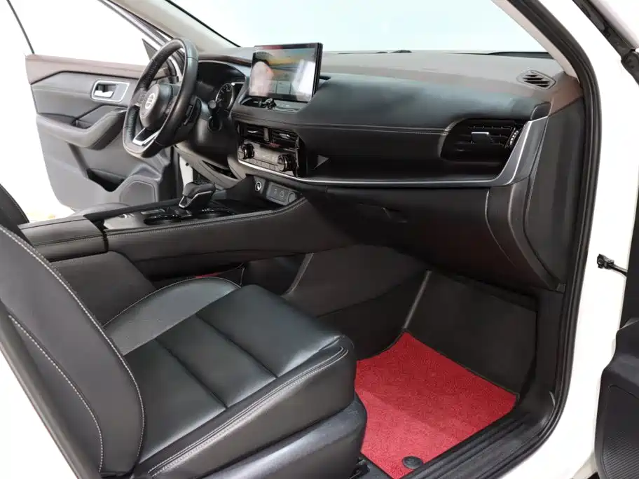 Nissan X-Trail — миниатюра 8