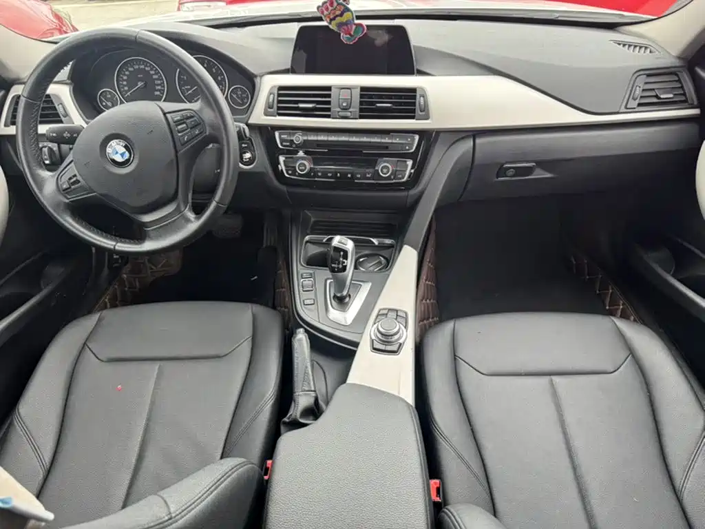 BMW 3 Series — миниатюра 15