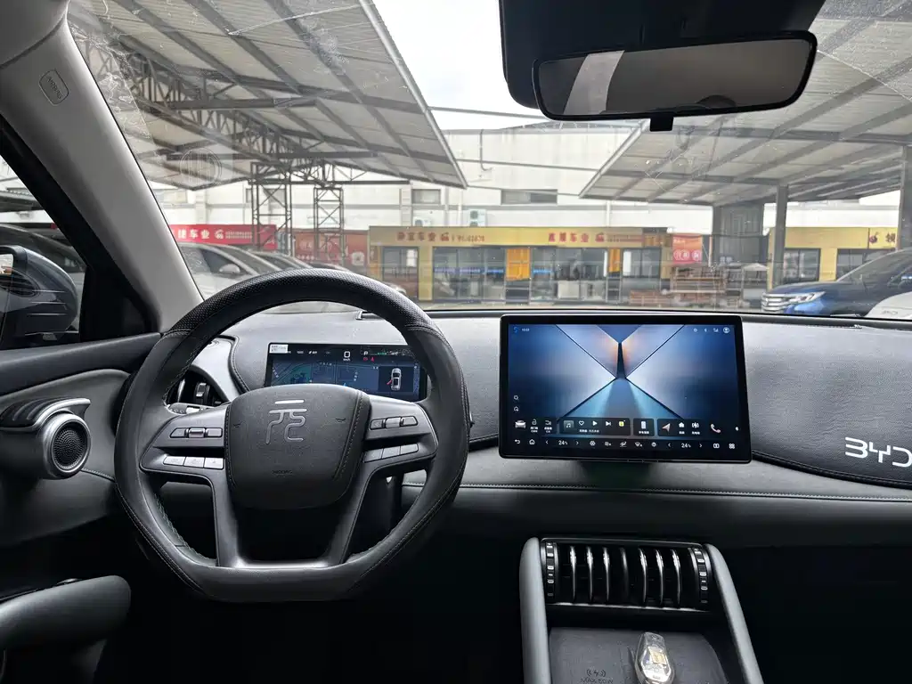 BYD Yuan Plus — миниатюра 14