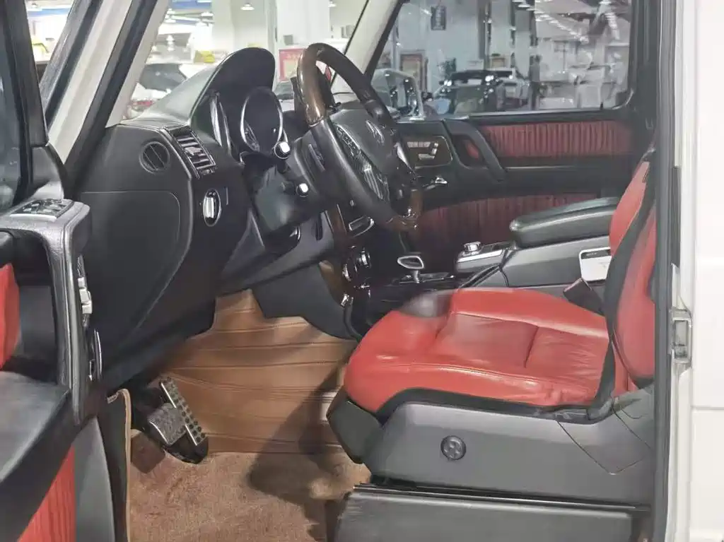 Mercedes-Benz G-Class — миниатюра 8