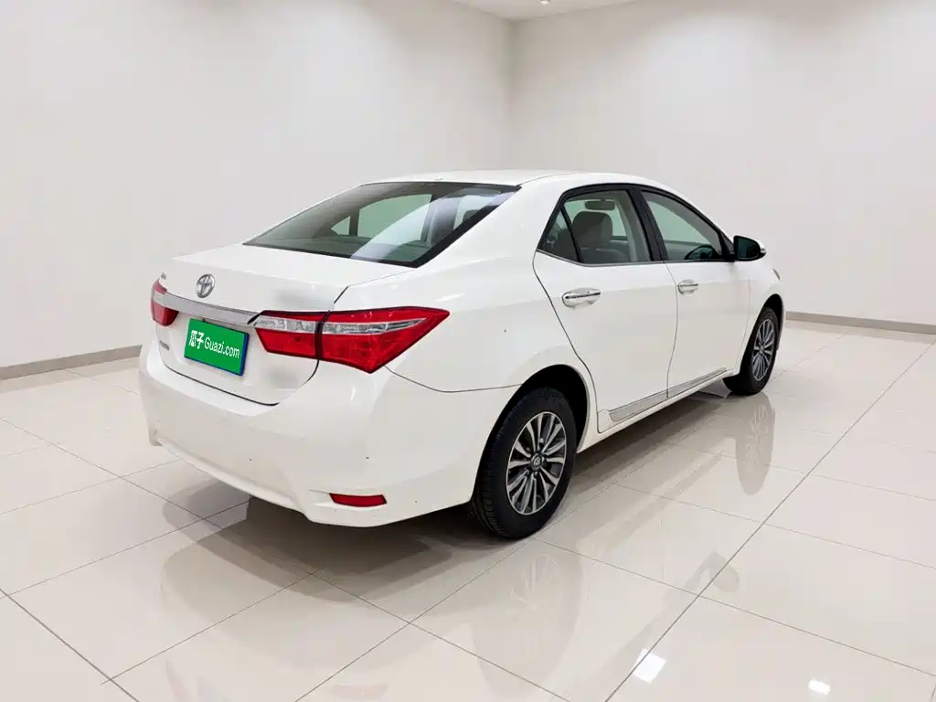 Toyota Corolla — миниатюра 6