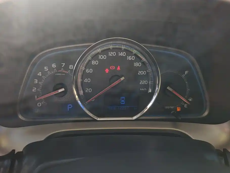 Toyota RAV4 — миниатюра 14