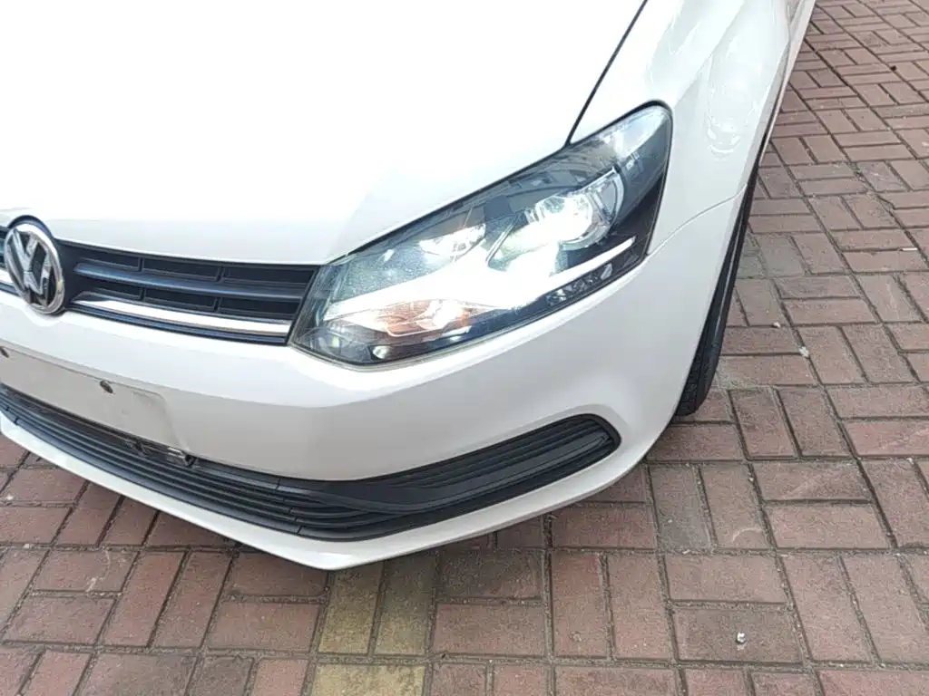 Volkswagen Polo — миниатюра 24