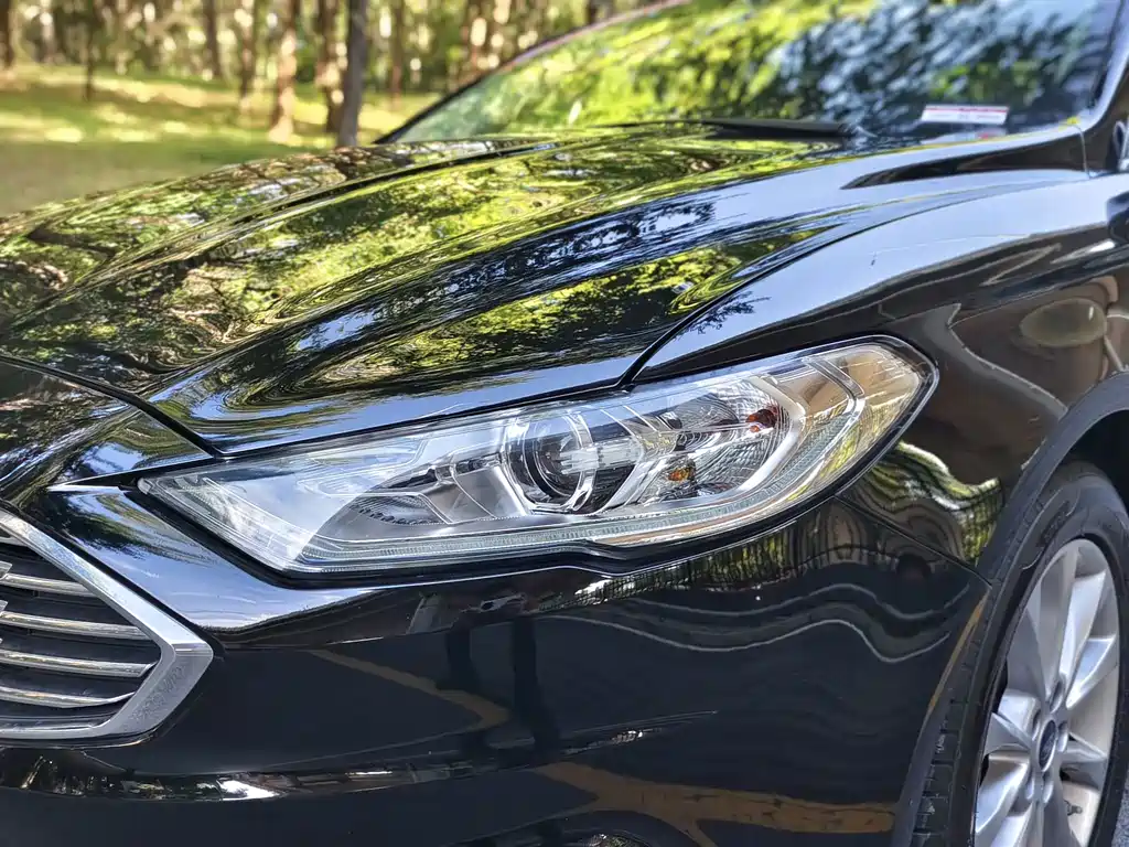 Ford Mondeo — миниатюра 5