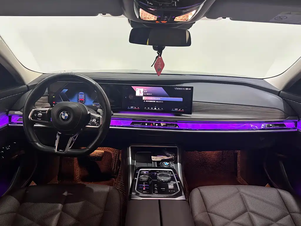 BMW 7 Series 7 2023 735Li M Sport