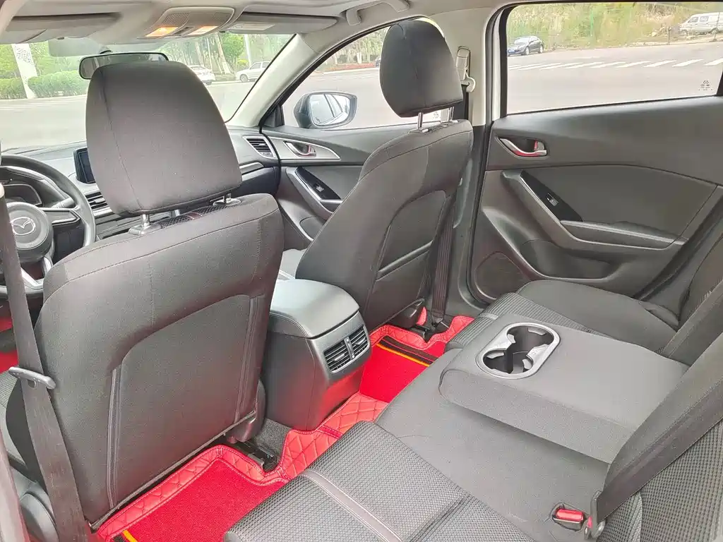 Mazda 3 Axela — миниатюра 5