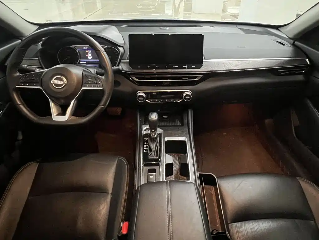 Nissan Teana — миниатюра 6