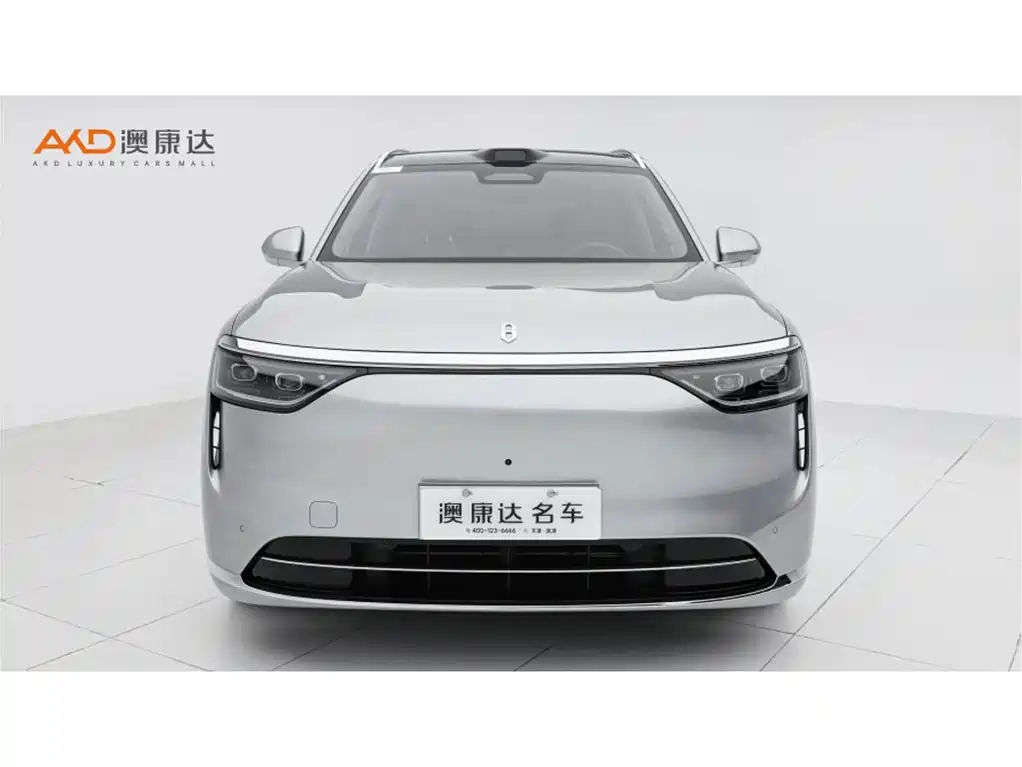 Aito M8 2025 Max+ 53.4kWh 5 мест (192 ）