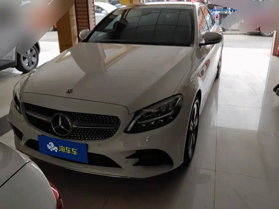Mercedes-Benz C-Class — миниатюра 2