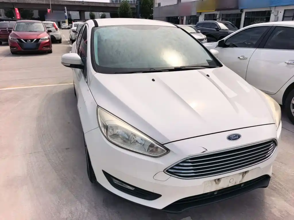 Ford Focus — миниатюра 4