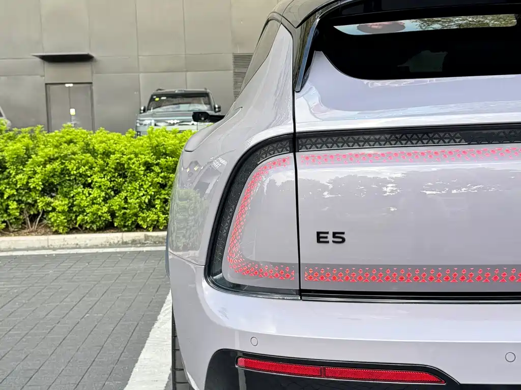 Audi E5 Sportback — миниатюра 10