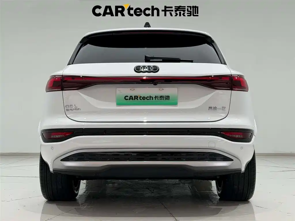 Audi Q6L e-tron