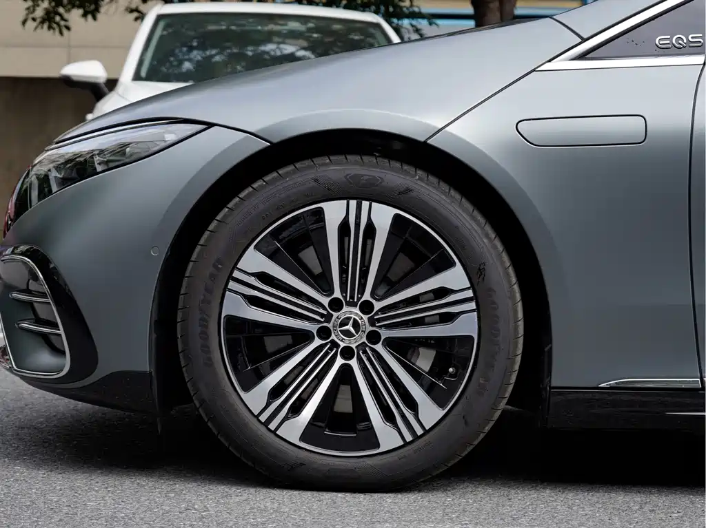 Mercedes-Benz EQS — миниатюра 8