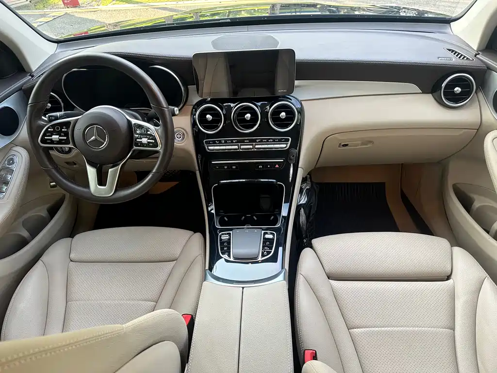 Mercedes-Benz GLC Coupe — миниатюра 8