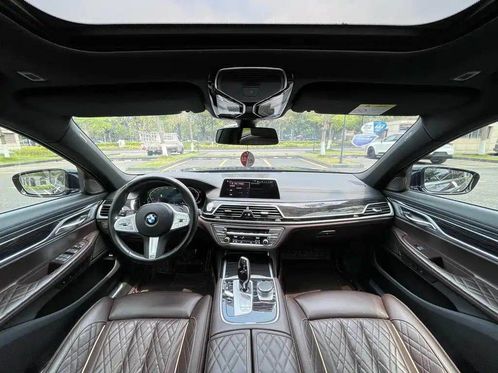 BMW 7 Series — фотографии объявления, Фото 19