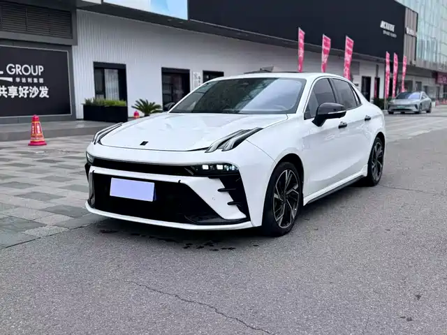 2024 Lynk & Co 03