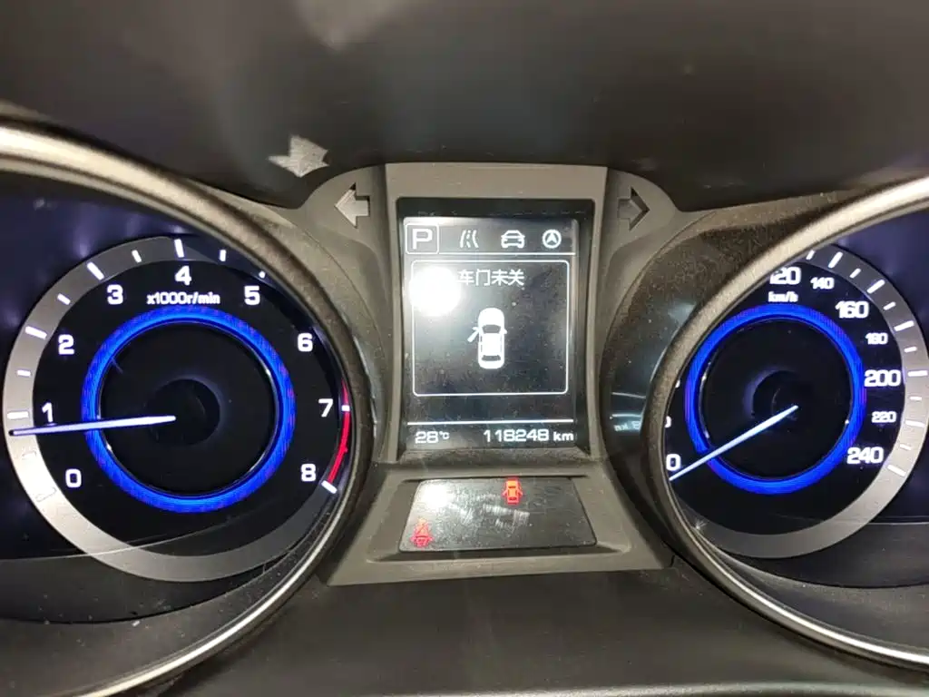 Changan Eado XT — миниатюра 12