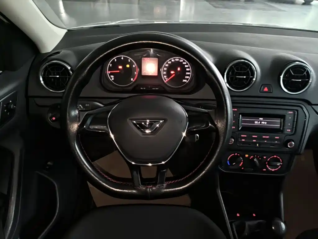 Jetta VA3 — миниатюра 11