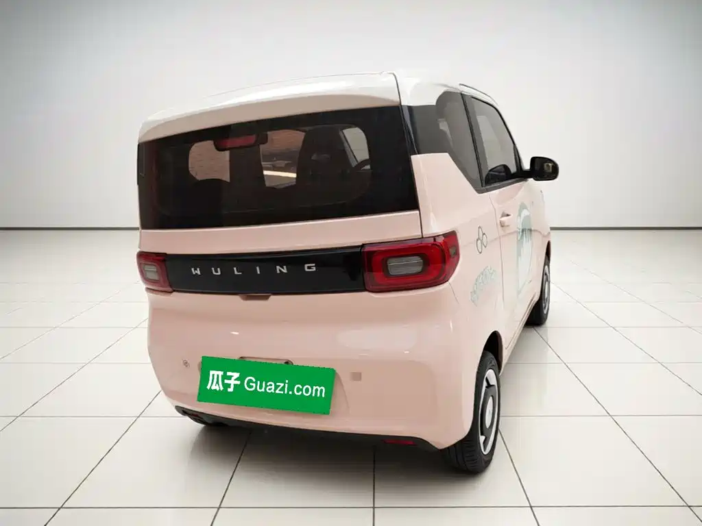Wuling MINIEV — миниатюра 3