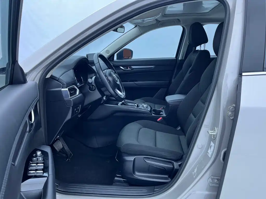 MAZDA CX 5