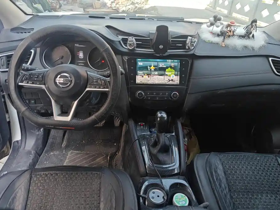 Nissan Qashqai — миниатюра 12