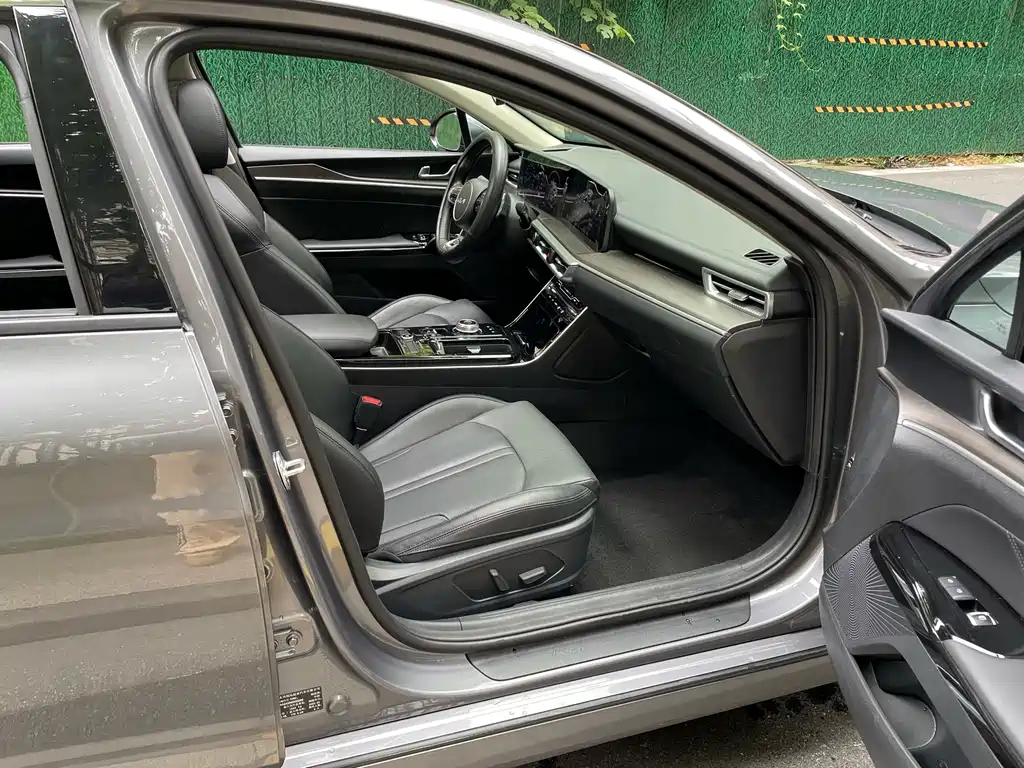 Kia K5 — миниатюра 15