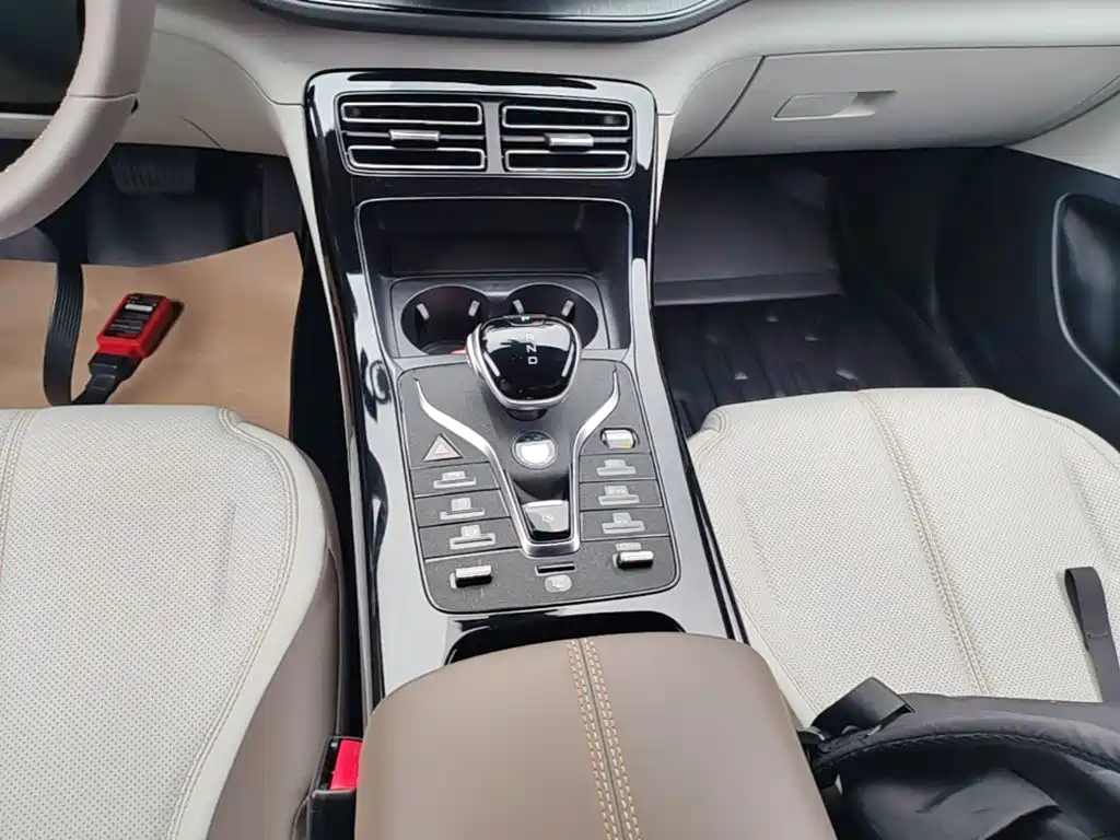 BYD Qin PLUS — миниатюра 14