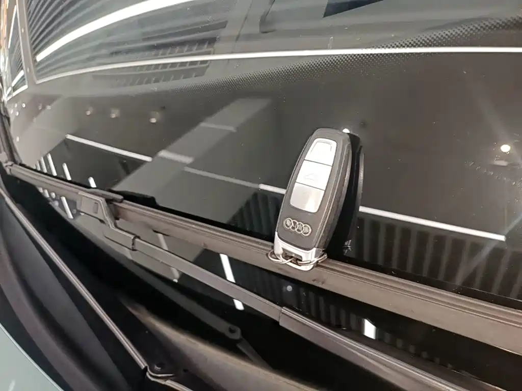 Audi Q5 e-tron — миниатюра 9