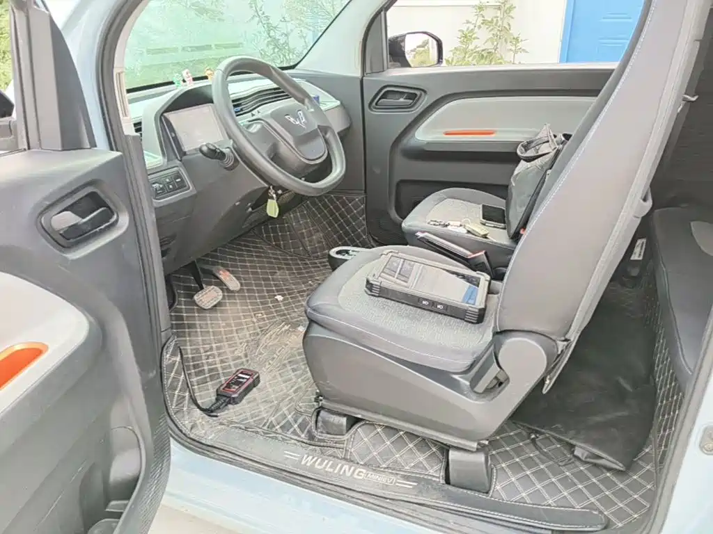 Wuling MINIEV — миниатюра 15