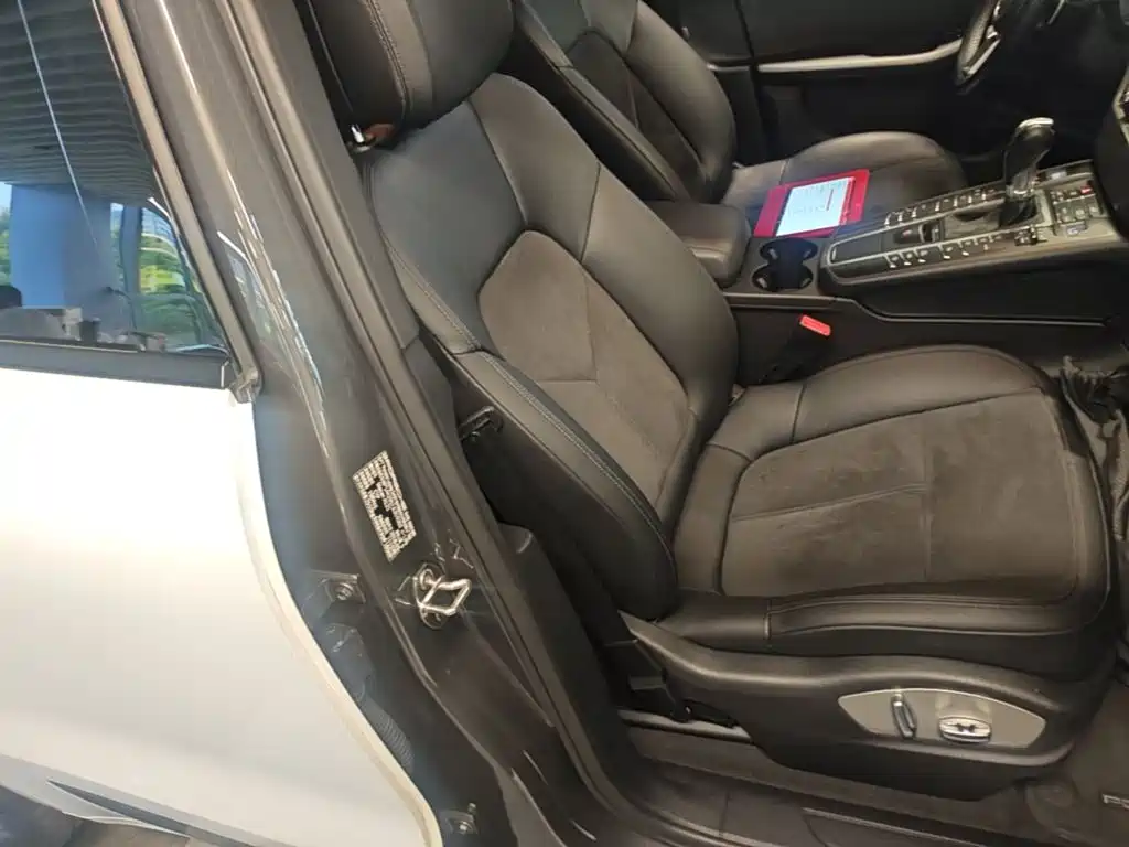 Porsche Macan — миниатюра 25