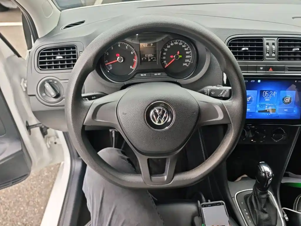 Volkswagen Polo — миниатюра 11