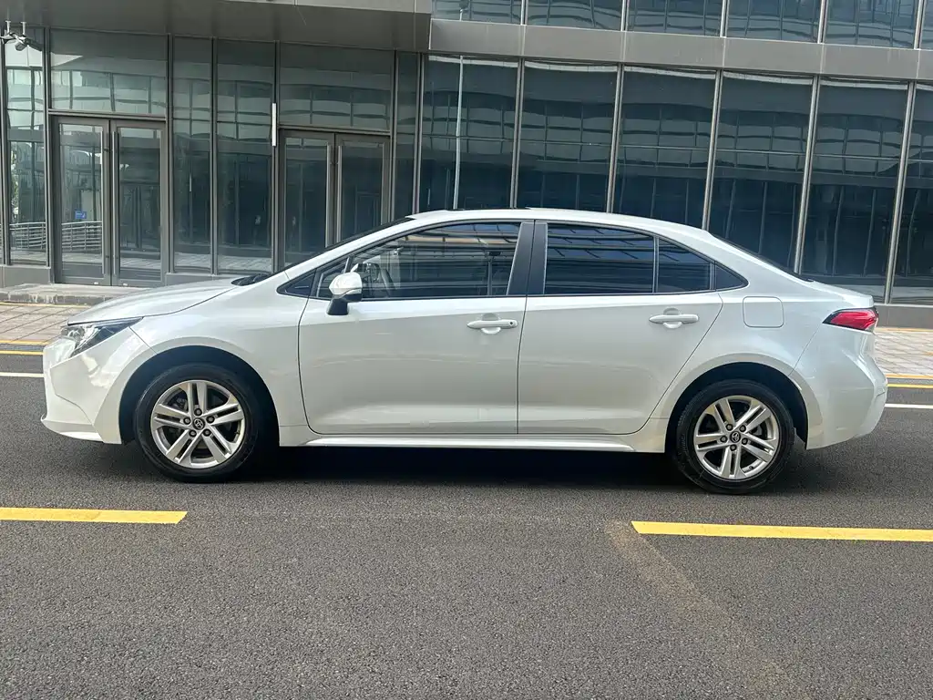 Toyota Levin — миниатюра 3