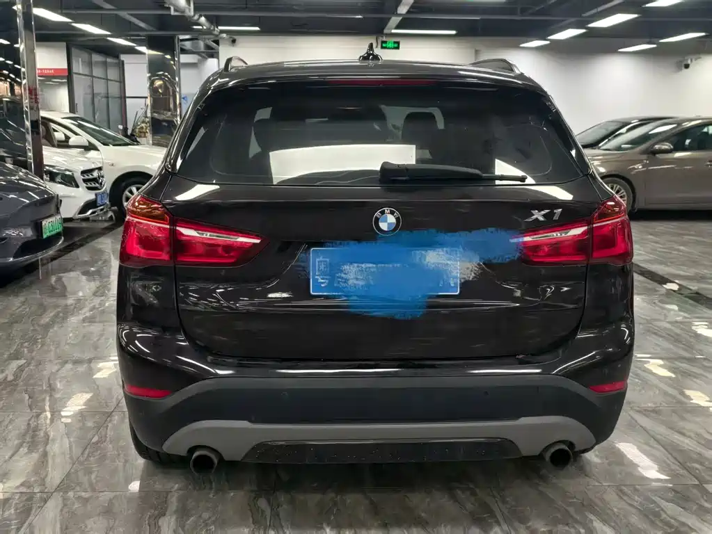 BMW X1 — миниатюра 8