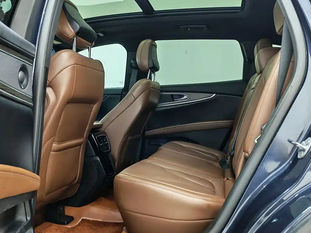 Lincoln Nautilus 2021 2.0T