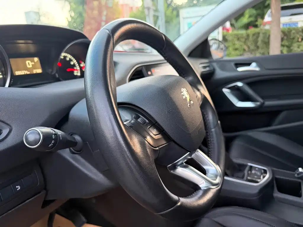 Peugeot 308S — миниатюра 13
