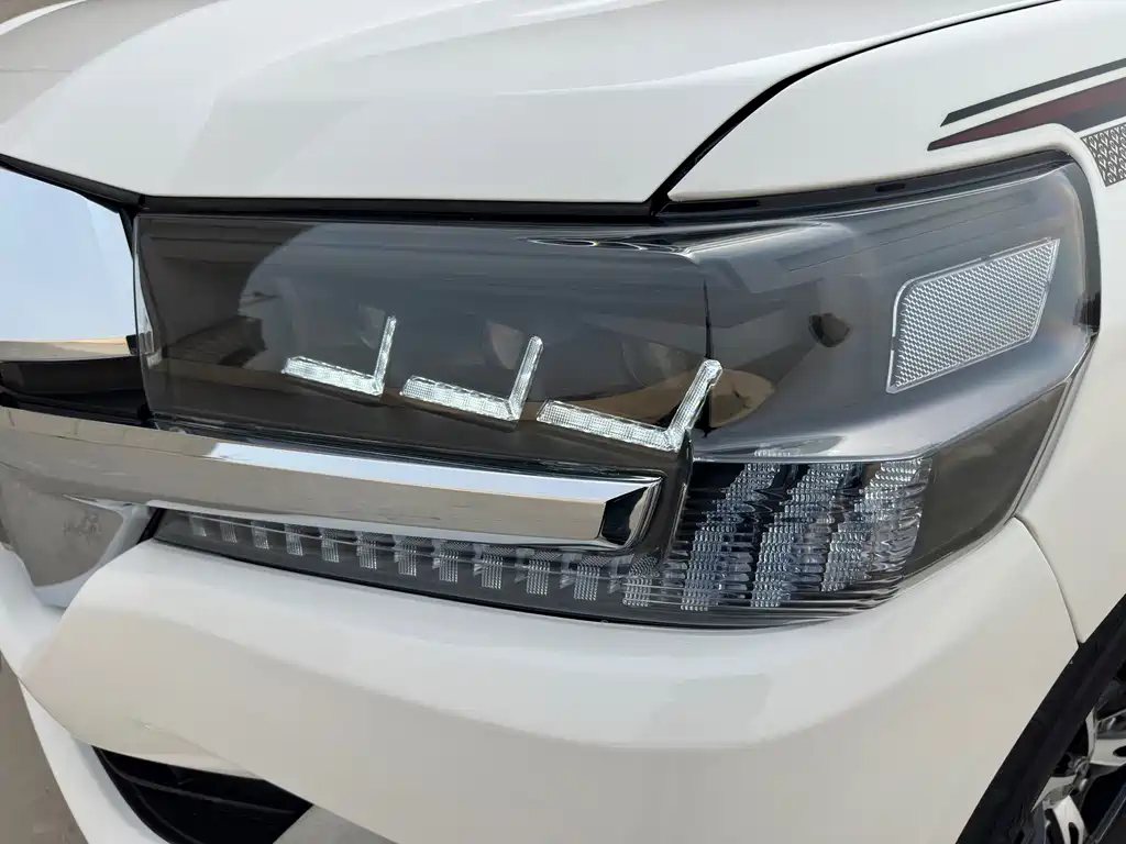 Toyota Land Cruiser — миниатюра 16