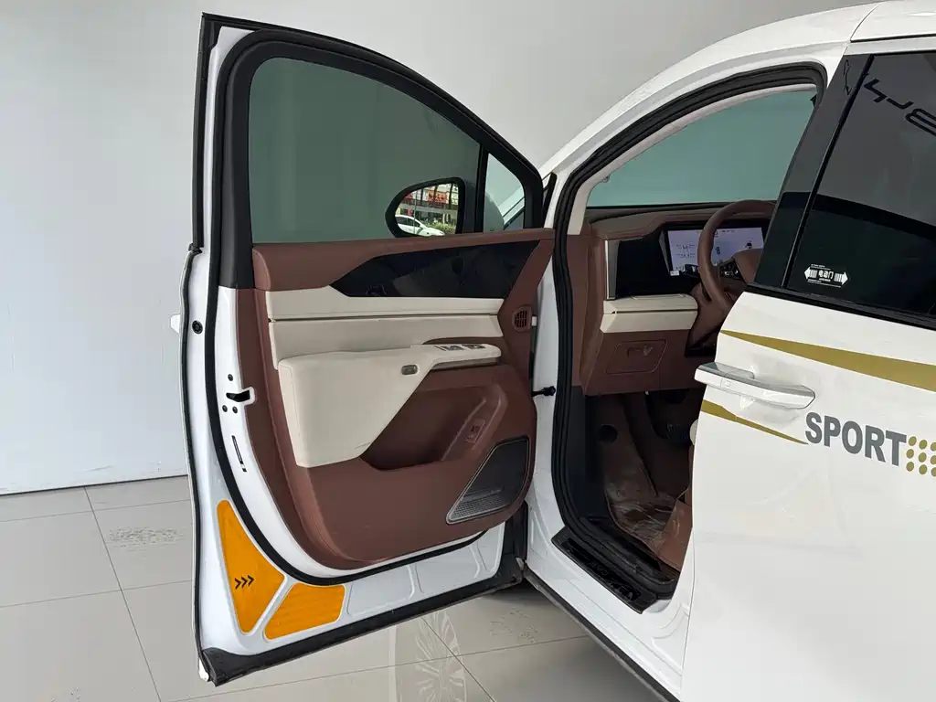BYD Xia — миниатюра 15