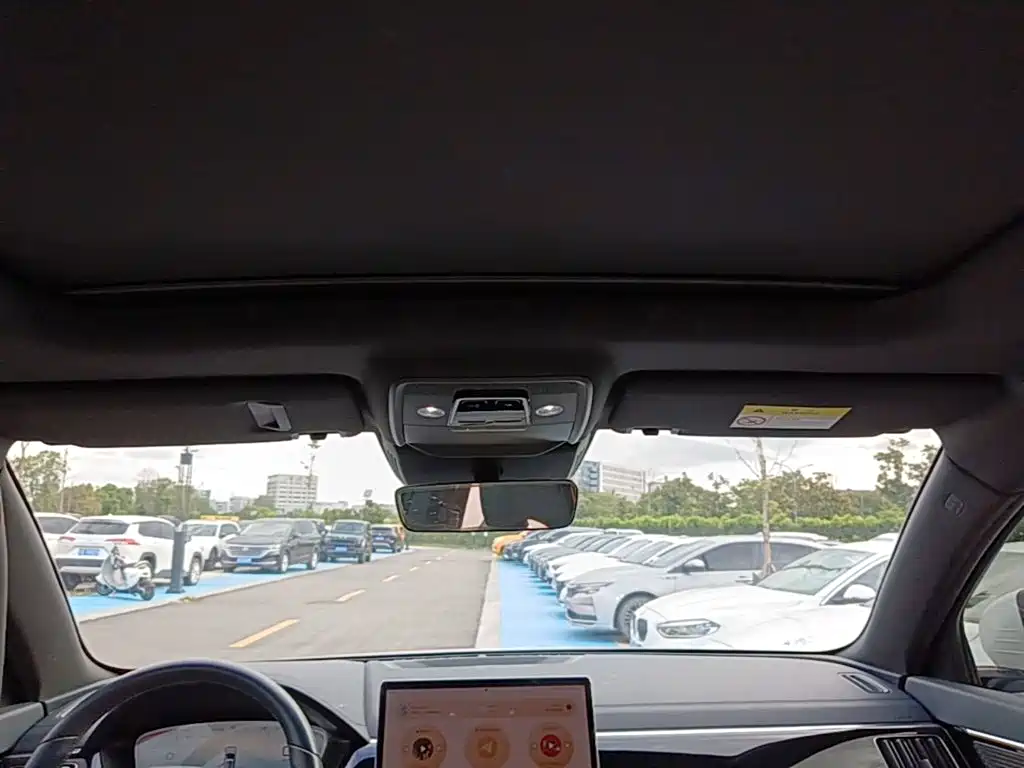 BYD PLUS New Energy — миниатюра 18