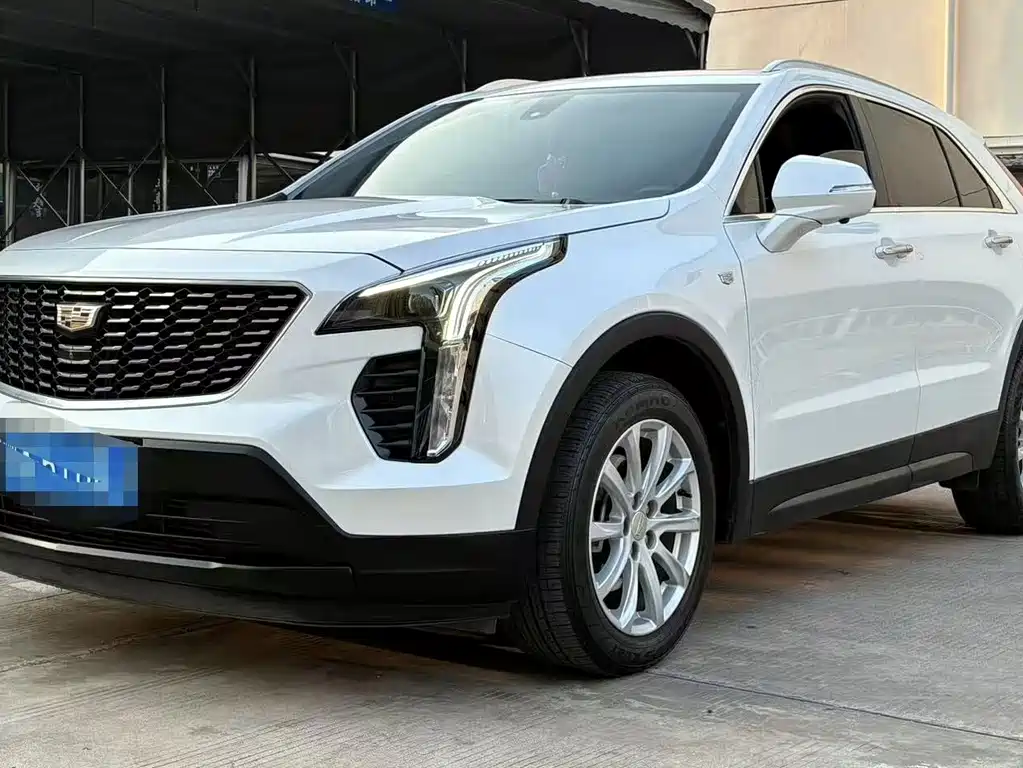 Cadillac XT4