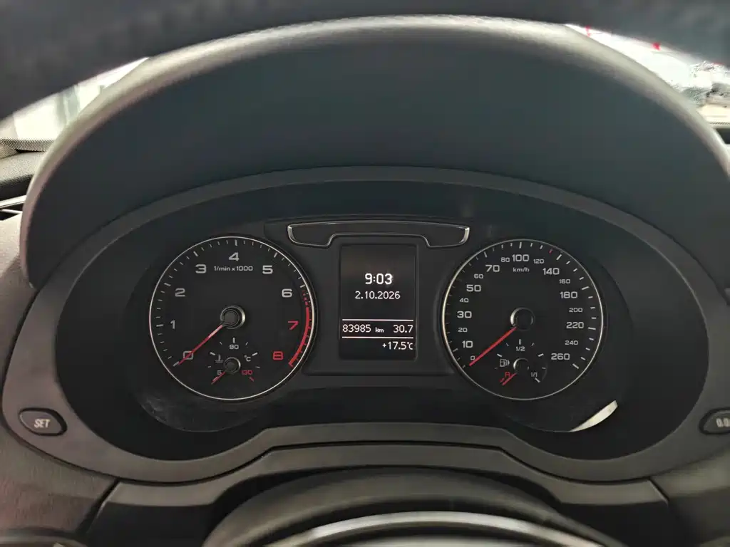 Audi Q3 — миниатюра 8