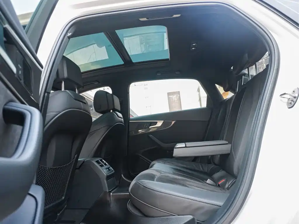 Audi A4L — миниатюра 26