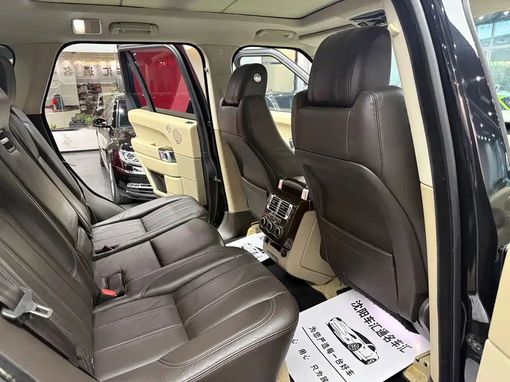 Land Rover Range Rover — миниатюра 11