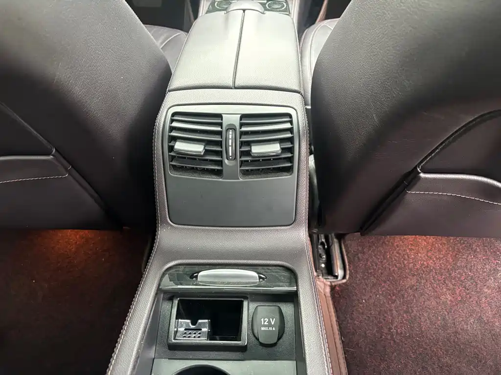 Mercedes-Benz CLS — миниатюра 13