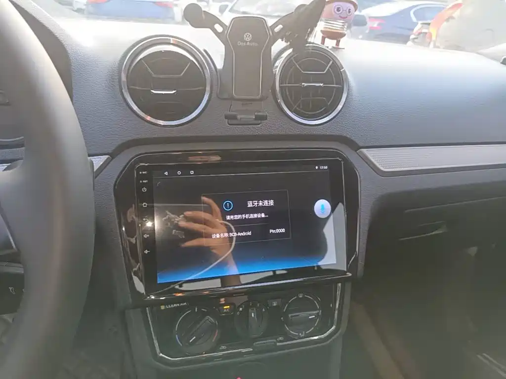 Volkswagen Jetta — миниатюра 13