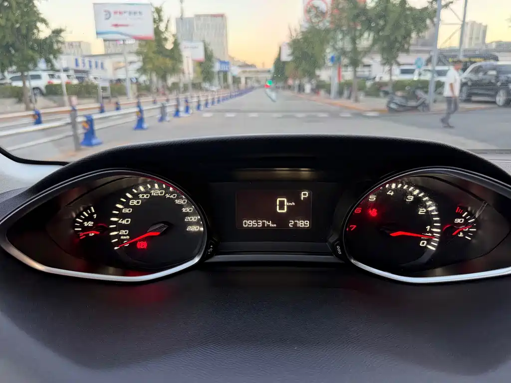 Peugeot 308S — миниатюра 15