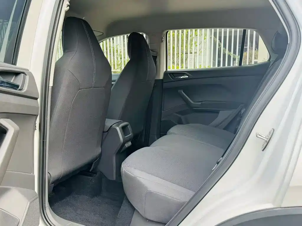 Volkswagen T-Cross — миниатюра 6