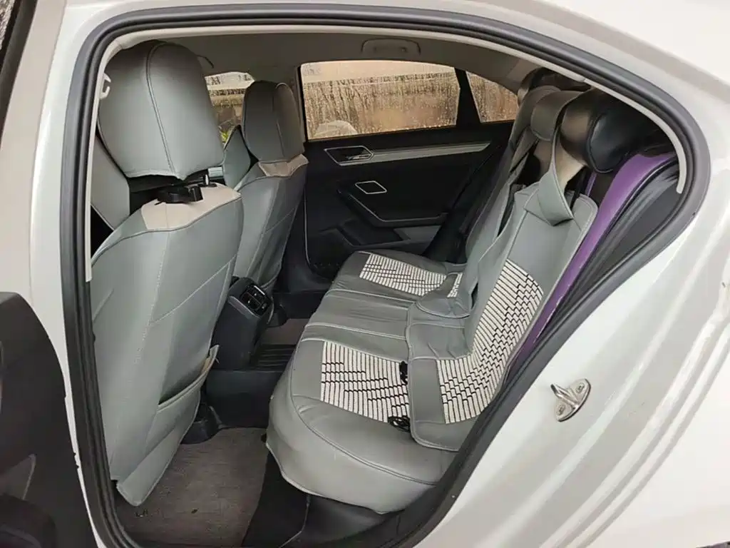 Volkswagen Lamando — миниатюра 17